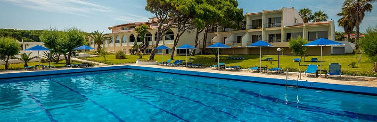 Poilsis Peloponese: 4★ Pavlina Beach viešbutis su pusryčiais ir vakarienėmis tik 622€