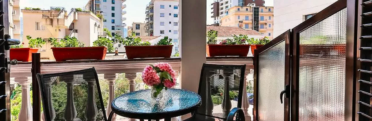 Poilsis Juodkalnijoje: 3★ Dvor Kornic viešbutis su maitinimu tik 575€