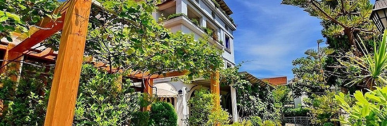 Jaukios atostogos Juodkalnijoje: 3★ Villa Velzon viešbutis su pusryčiais tik 450€