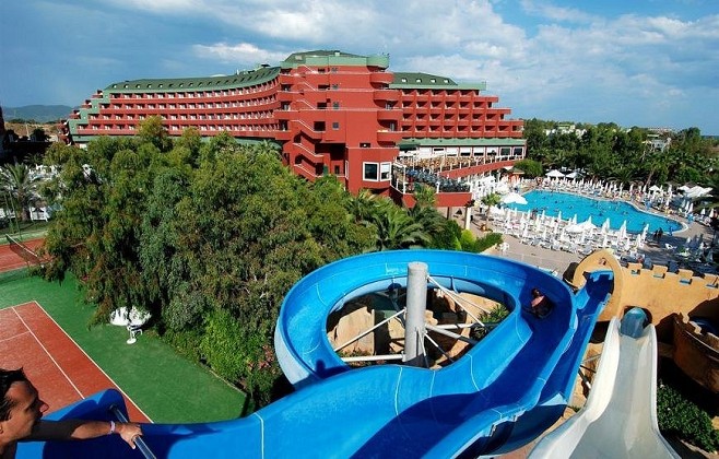 Kokybiškos atostogos Turkijoje: 5★ Delphin Deluxe viešbutis su ultra viskas įskaičiuota tik 442€, keliaujant su vaikais