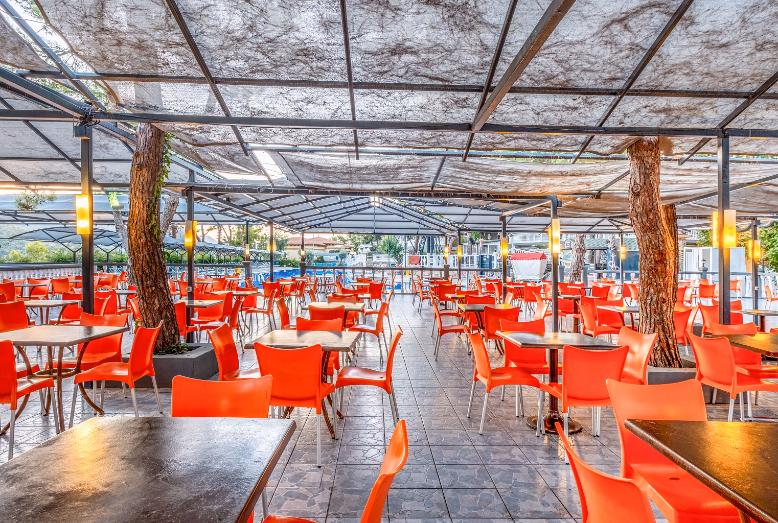 Senza Garden Holiday Club