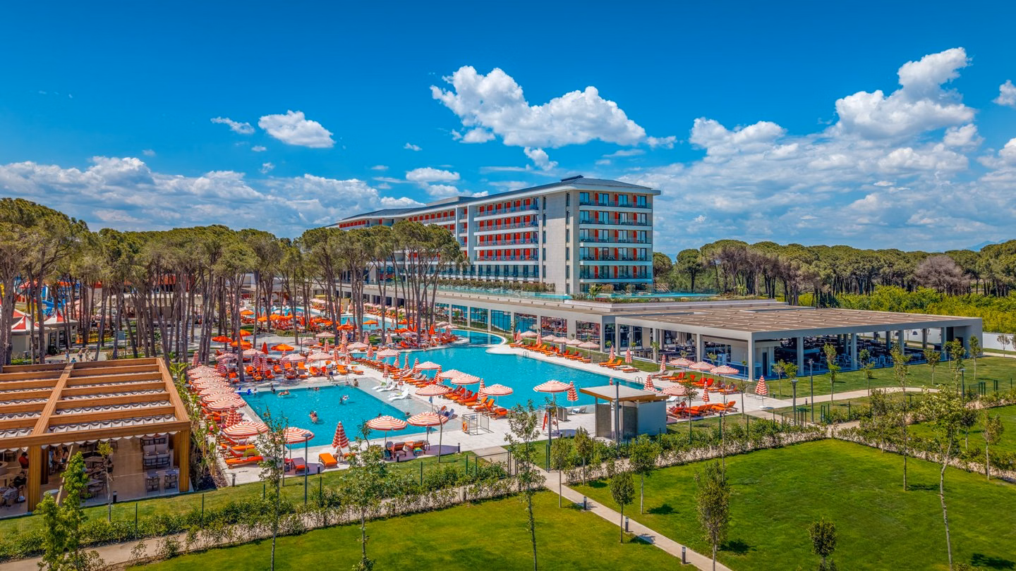 Trendy Perge Resort & Suites