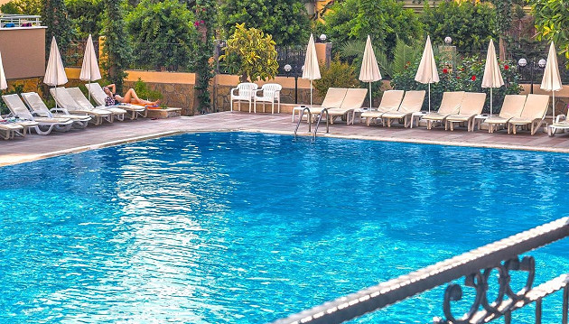 Keliaukite atostogų su šeima: poilsis 4★ viešbutyje Saritas Hotel su viskas įskaičiuota už 253€ 264€
