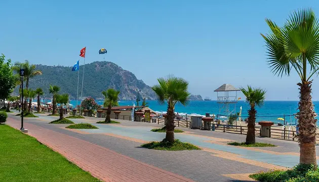 Alanija, Turkija
