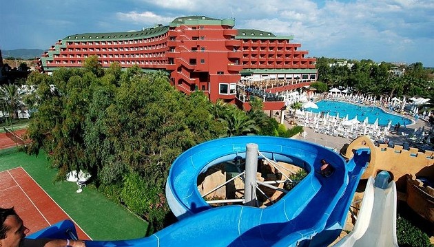 Kokybiškos atostogos Turkijoje: 5★ Delphin Deluxe viešbutis su ultra viskas įskaičiuota tik 665€