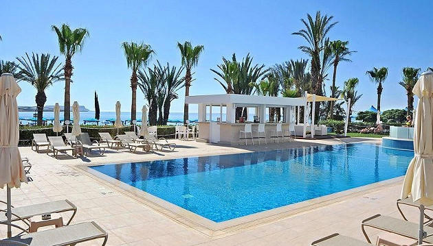 Vasaros atostogos Kipre: savaitė 4★ viešbutyje Okeanos Beach Boutique Hotel su pasirinktu maitinimu už 616€