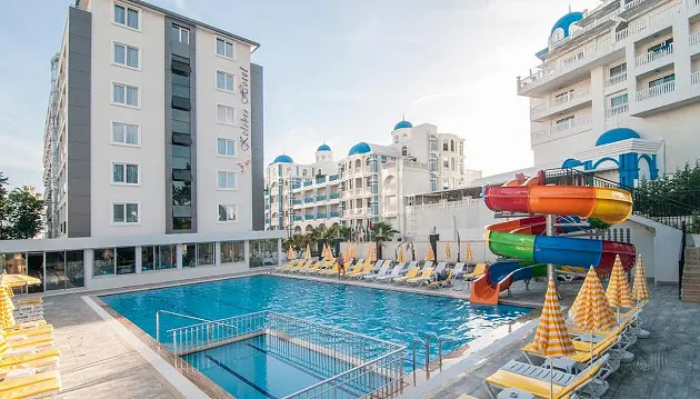Alanija, Turkija