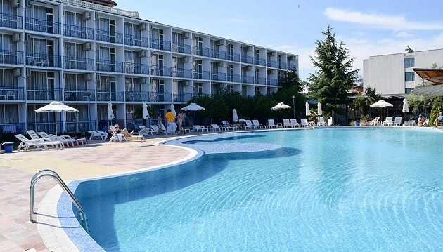 Savo poilsiui rinkitės Saulėto Kranto kurortą Bulgarijoje: jūsų laukia atostogos viešbutyje Balaton su pusryčiais nuo 187€ 195€ 