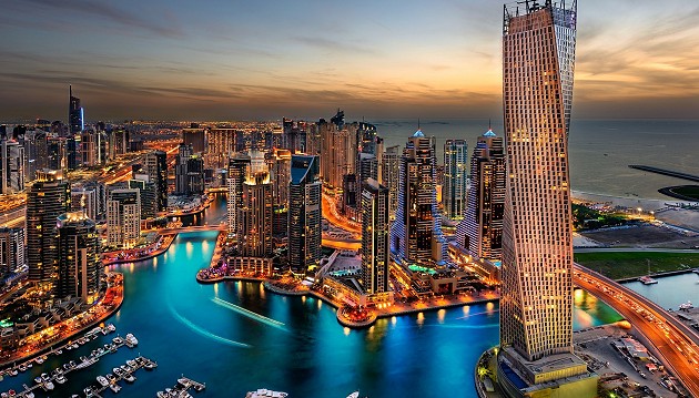 Atostogos prabangiame Dubajuje: Golden Tulip Media 4★ viešbutis su pusryčiais ir vakariene su skrydžiu iš Lietuvos tik 949€