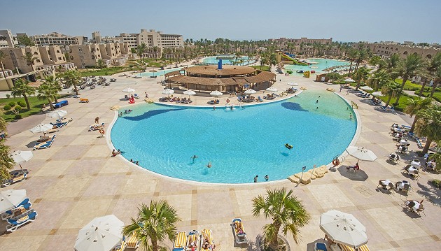 Atostogos Hurgadoje: savaitės poilsis 5★ viešbutyje Royal Lagoons Resort & Aqua Park su viskas įskaičiuota tik 359€, keliaujant su vaikais