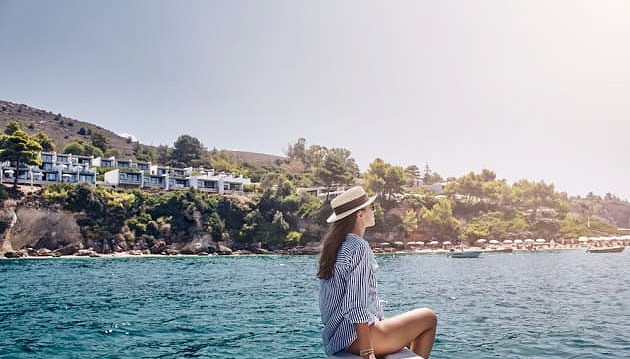 Savaitės atostogos rudeniškoje Kefalonijoje: 4★ White Rocks viešbutis su pusryčiais už 959€