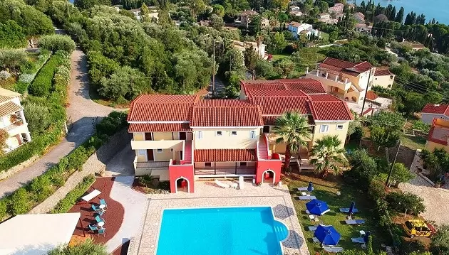 Įsimintinas poilsis Korfu saloje: kviečiame ilsėtis 3★ viešbutyje Elite Corfu su pusryčiais