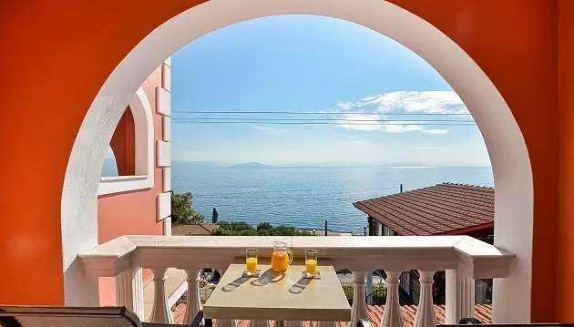 Korfu: atraskite graikišką poilsį 4★ viešbutyje Lido Corfu Sun