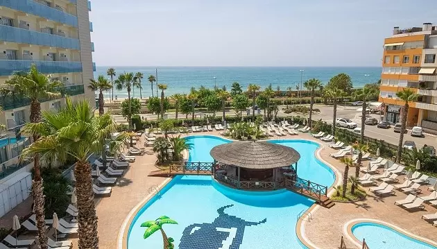 Nuostabios atostogos po Ispanijos saule: poilsis 4★ viešbutyje Golden Taurus Aquapark Resort