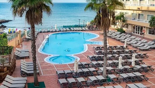Atostogų svaigulys Kosta Doradoje: pailsėkite 4★ viešbutyje Cala Font Ispanijoje