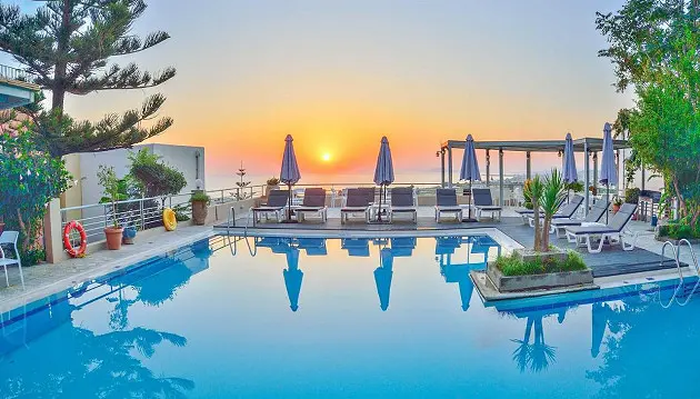 Kretos svetingumą pajuskite šioje poilsinėje kelionėje: 3★ viešbutis Aphea Village