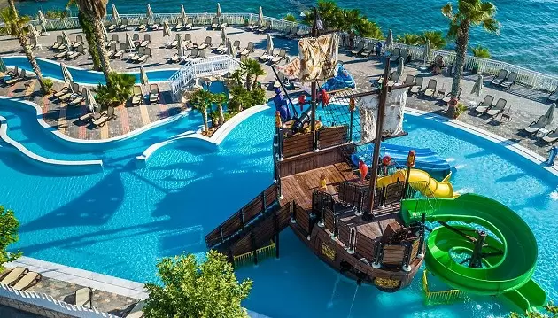 Poilsis Kretos saloje: mėgaukitės atostogomis 4★ viešbutyje Star Beach Village and Water Park