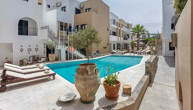 Atraskite Kretos grožį poilsinėje kelionėje: apsistokite 4★ viešbutyje Residence Villas su pusryčiais ir vakarienėmis
