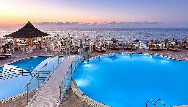 Ilsėkitės Kretoje: 5★ Alexander Beach Hotel & Village viešbutyje su pasirinktu maitinimu