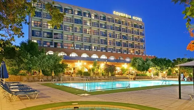Idealus pabėgimas į Kiprą: apsistokite 3★ viešbutyje Navarria Blue