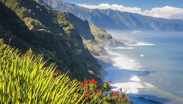 Madeira: savaitė 4★ Four Views Oasis viešbutyje su pasirinktu maitinimu už 819€