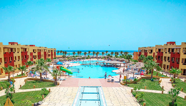 Šiltos atostogos žaviajame Marsa Alame: savaitė 5★ viešbutyje Royal Tulip Beach Resort su viskas įskaičiuota už 649€