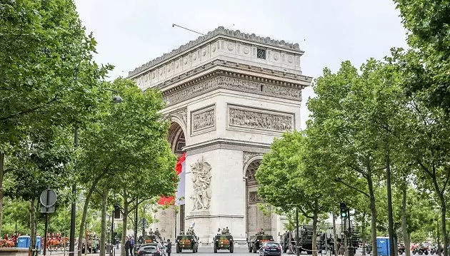 Atostogos Prancūzijos sostinėje Paryžiuje su viešnage 4★ viešbutyje New Hotel Le Voltaire