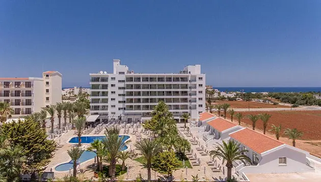 Nepriekaištingas poilsis Kipre: apsistokite pailsėti 4★ viešbutyje Bohemian Gardens