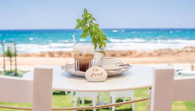 Poilsis prie jūros Kipre: ilsėkitės 3★ viešbutyje Pierre Anne Beach