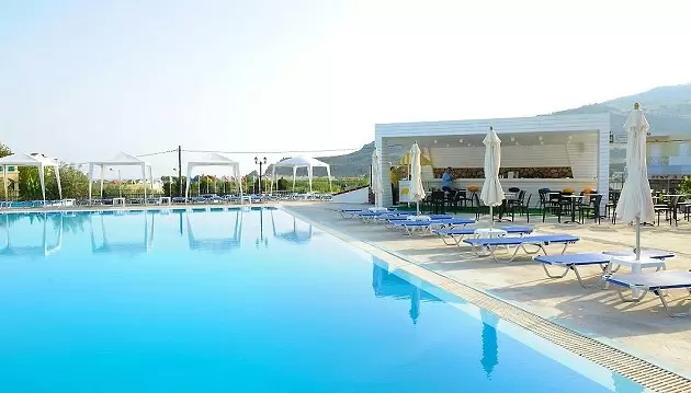 Pasitikite graikiškas atostogas: poilsis Rodo saloje 4★ viešbutyje Ellia Hotel su viskas įskaičiuota