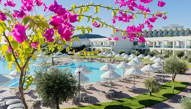Gaudykite saulę Rodo saloje: atostogos prabangiame 5★ viešbutyje Apollo Blue su pasirinktu maitinimu