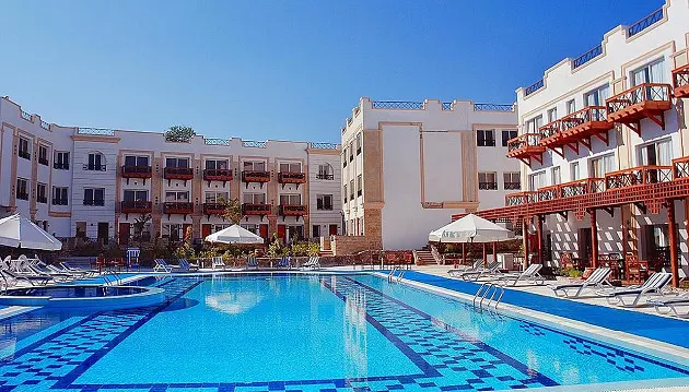 Poilsinė kelionė į Šarm El Šeichą: saulėtos atostogos 3★ viešbutyje Falcon Naama Star Hotel
