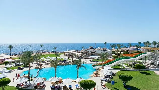Puikus pasirinkimas šeimos atostogoms Šarm El Šeiche: 5★ Amphoras Beach viešbutis su VISKAS ĮSKAIČIUOTA