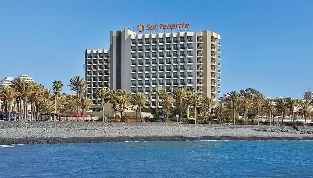 Tenerifės grožis poilsinėje kelionėje: atostogaukite 4★ viešbutyje Sol Tenerife