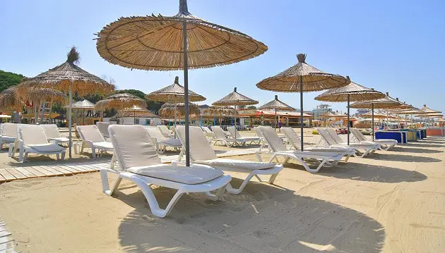 Atostogos Albanijoje: pasinerkite į poilsį 4★ viešbutyje Sandy Beach su viskas įskaičiuota