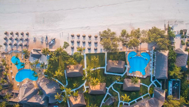 Smaragdiniu vandenynu ir balto smėlio paplūdimiais žavintis Zanzibaras: savaitė 4★ viešbutyje Kiwengwa Beach Resort su viskas įskaičiuota tik 1326€